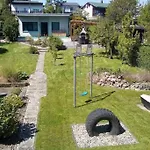 Mecklenburgische Seenplatte Mit Ruderboot Apartmán *